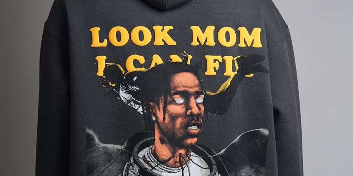 How to Build a Travis Scott Inspired Outfit