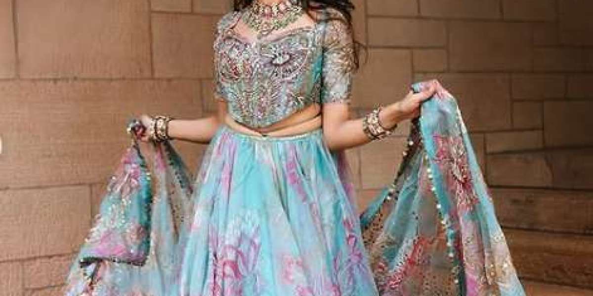 Call Girls in Jumeirah – VIP Companions for Private Time